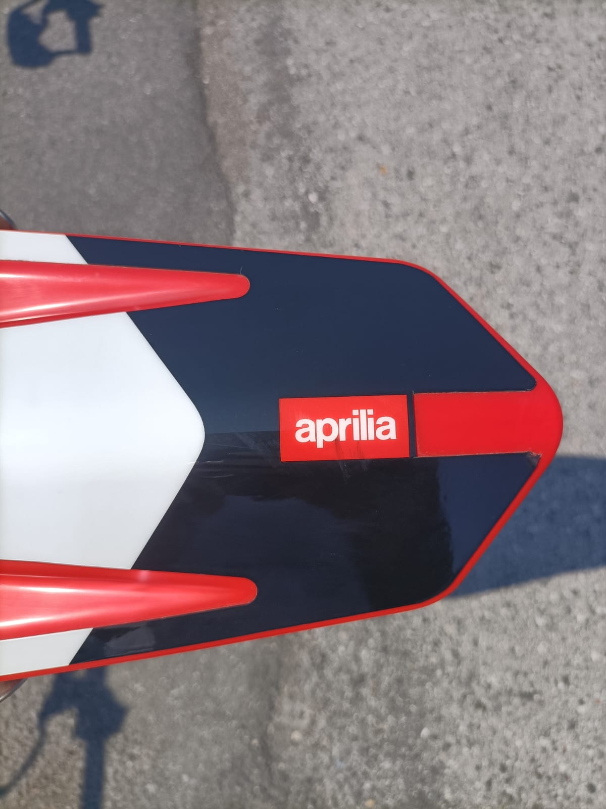 In Vendita Aprilia SXV 550 Motard Km 1.470 Originale Aprilia Racing in Pronta Consegna