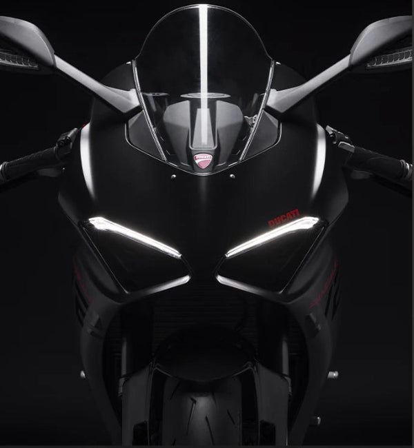 Ducati Panigale V2 2024 Black – Noleggio Pista Magione (PG)