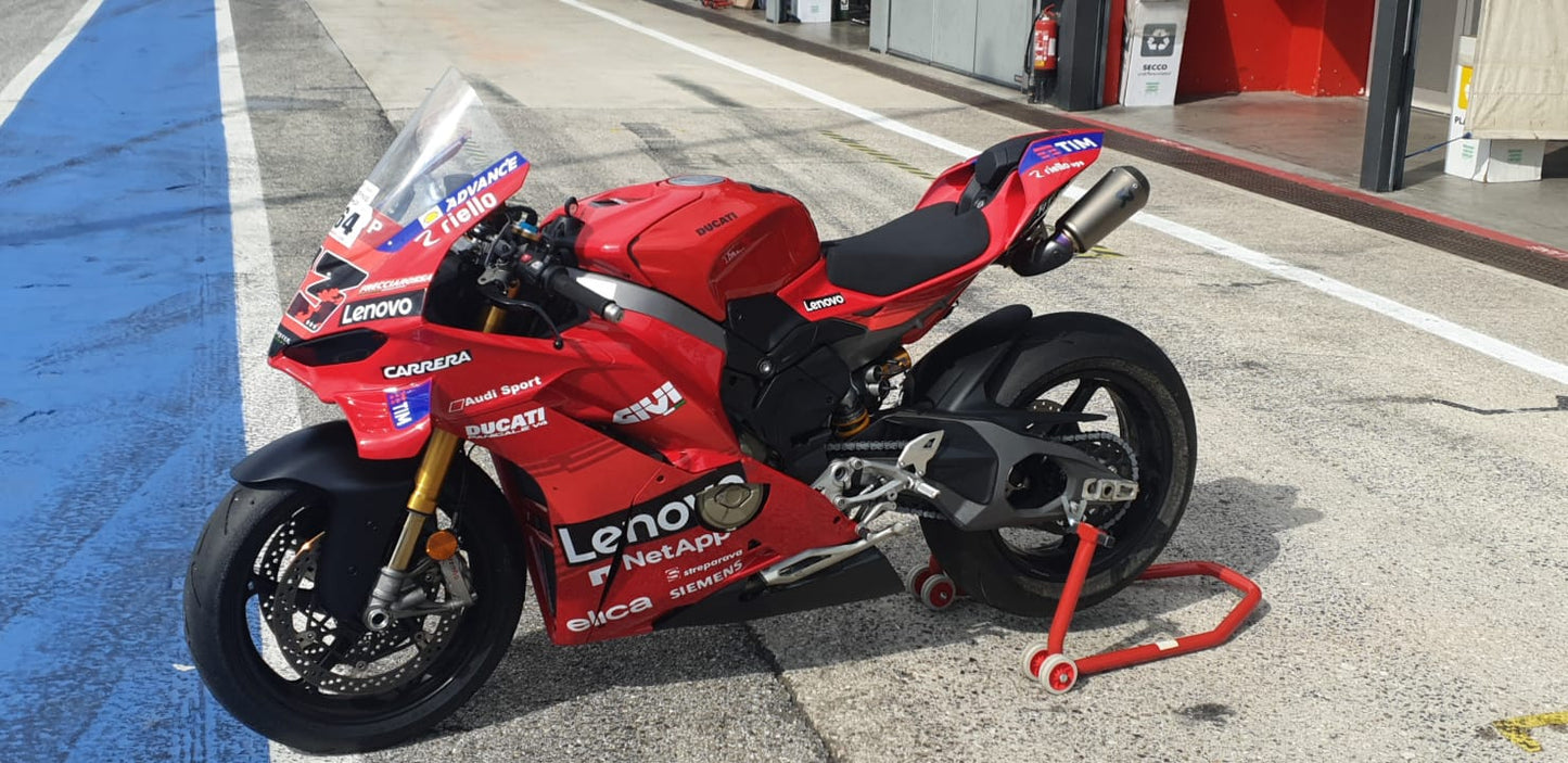 1 Giorno Noleggio Ducati Panigale V4S 2025 Replica Bagnaia – Noleggio Pista | BMR Noleggi