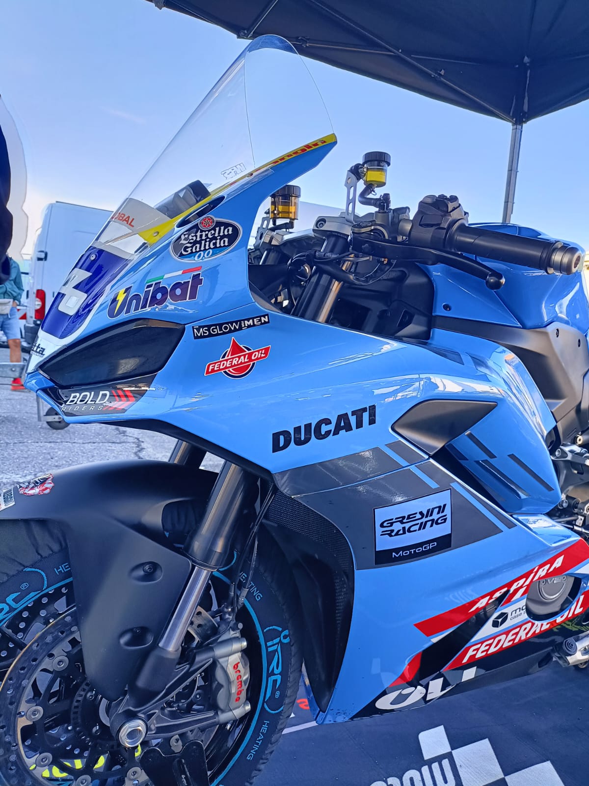 Ducati Panigale V2 2025 Noleggio Moto Pista Offerta Tutti Pazzi Per la Pista
