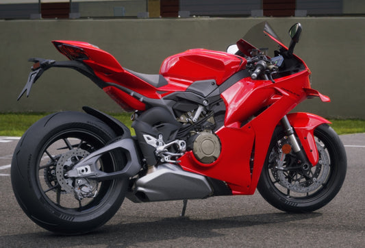 Ducati Panigale V4 2025 Standard – Noleggio Pista Luxury Rent