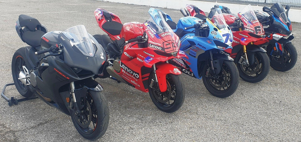 DUCATI PANIGALE V2 V4 FLEET - BMR NOLEGGI MOTORCYCLE RENTAL