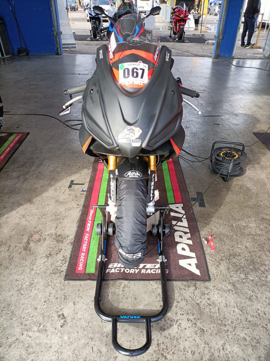 Aprilia Rs 660 Trofeo Noleggio Moto Pista BMR Noleggi Vista Frontale
