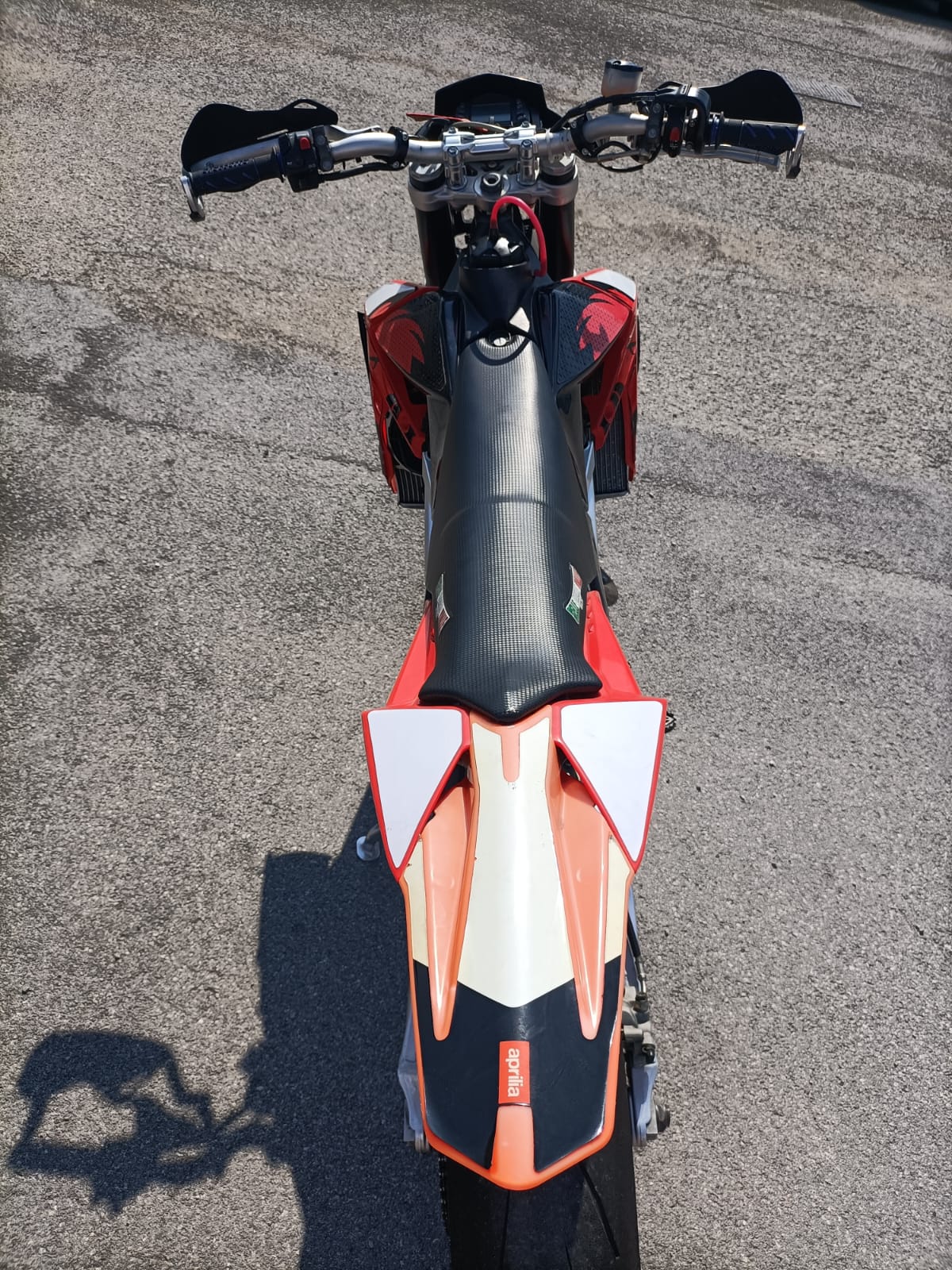 In Vendita Aprilia SXV 550 Motard Km 11.786 Aprilia Racing in Pronta Consegna