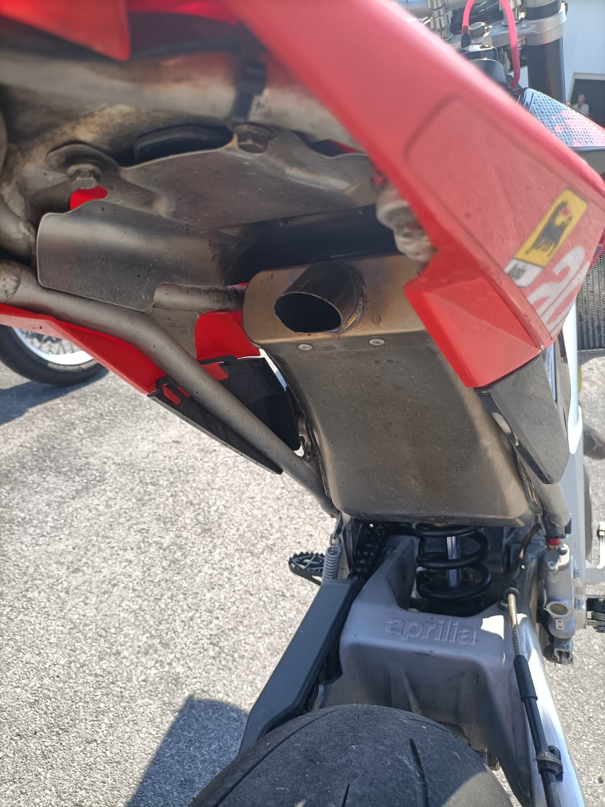 In Vendita Aprilia SXV 550 Motard Km 11.786 Aprilia Racing in Pronta Consegna