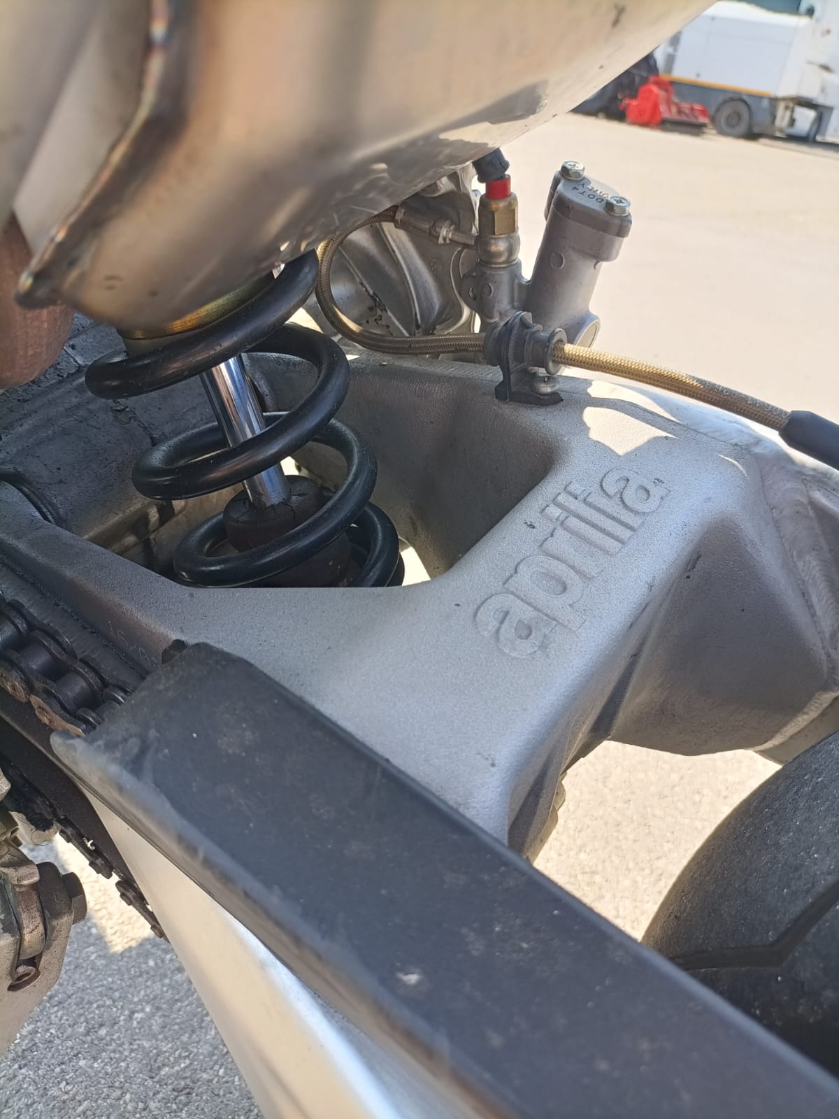 In Vendita Aprilia SXV 550 Motard Km 11.786 Aprilia Racing in Pronta Consegna
