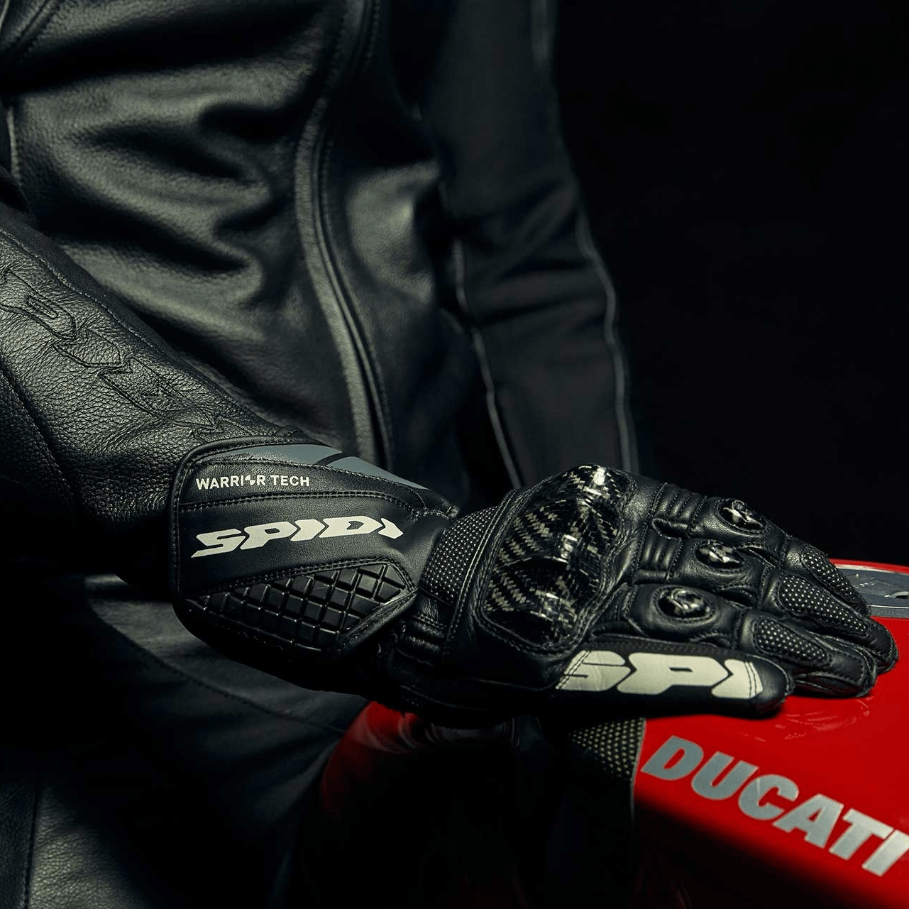 BMR NOLEGGI AIRBAG PROFESSIONALE ELETTRONICO Guanti (Noleggio in pista)