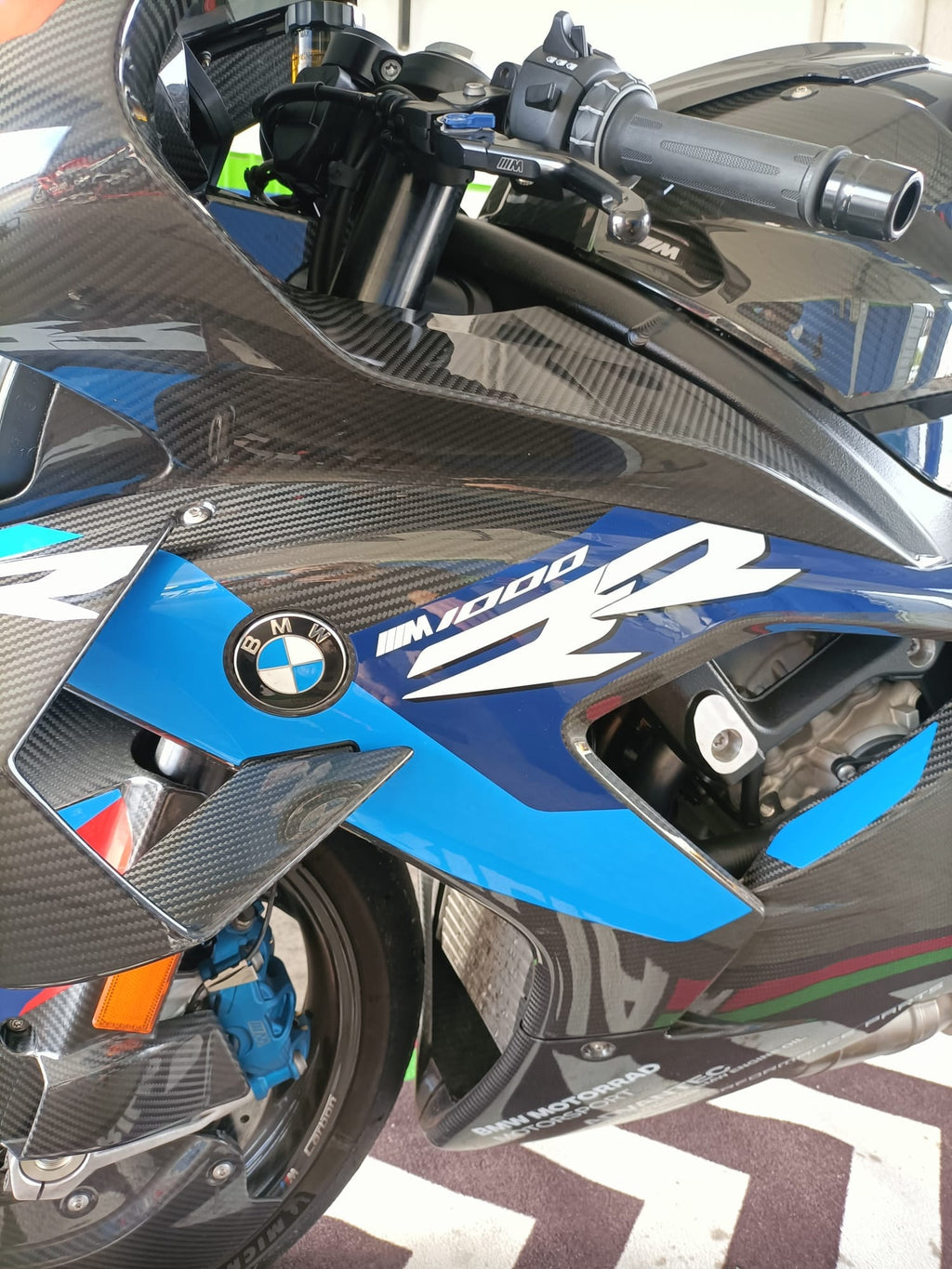 BMR NOLEGGI APRILIA RS 457 TROFEO DEMO BMW M1000RR MY23 - Competition (Km 2.820) in Pronta Consegna