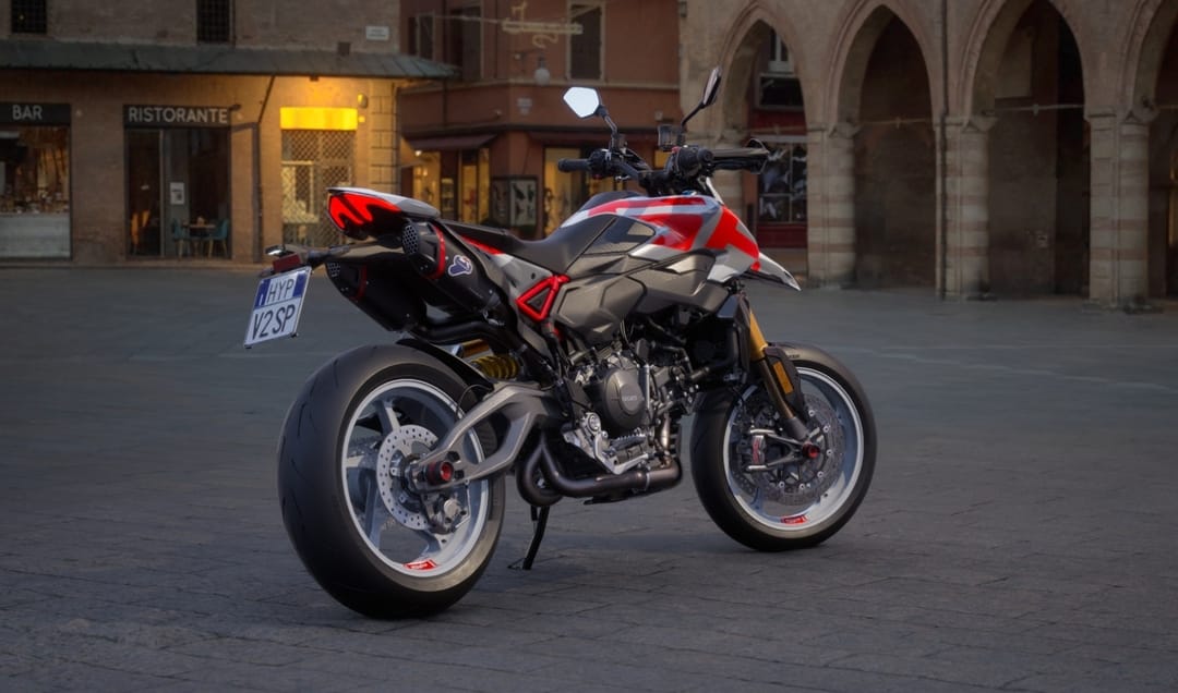 BMR SERVICES E RENTALS SRLS Ducati Hypermotard V2 Sp 2026
