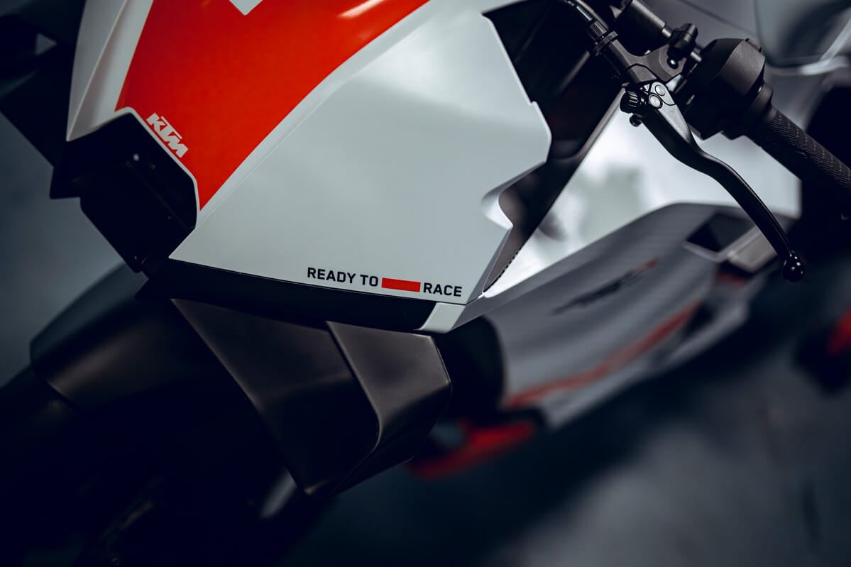 BMR SERVIZI E NOLEGGI SRLS Esperienza Misano Ducati Panigale V4 Experience KTM 990 RC R Track - Lancio Esclusivo (Misano)