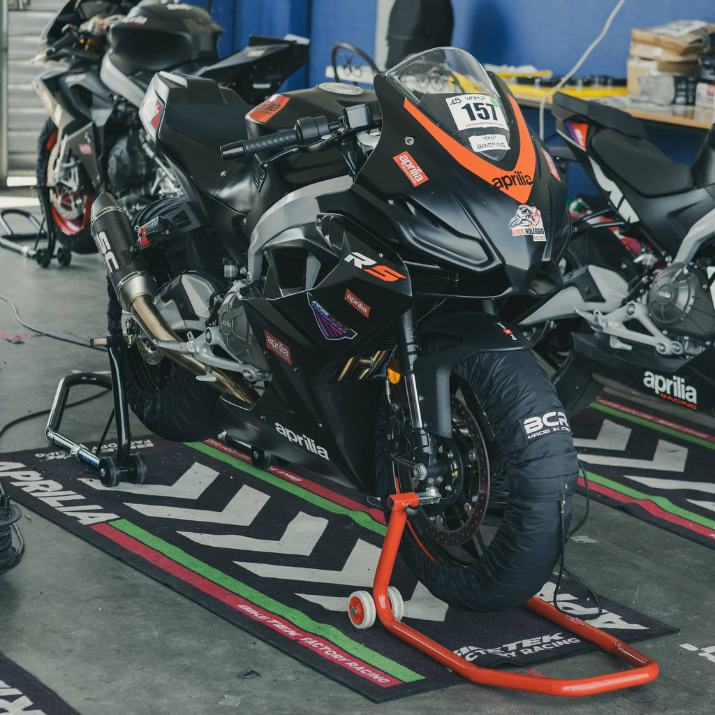 BMR SERVIZI E NOLEGGI SRLS MAGIONE EXPERIENCE Ducati Panigale V4S - Replica Bagnaia